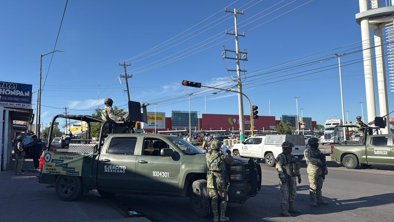 $!Asesinan a hombre tras persecución a balazos en la colonia CNOP, en Culiacán