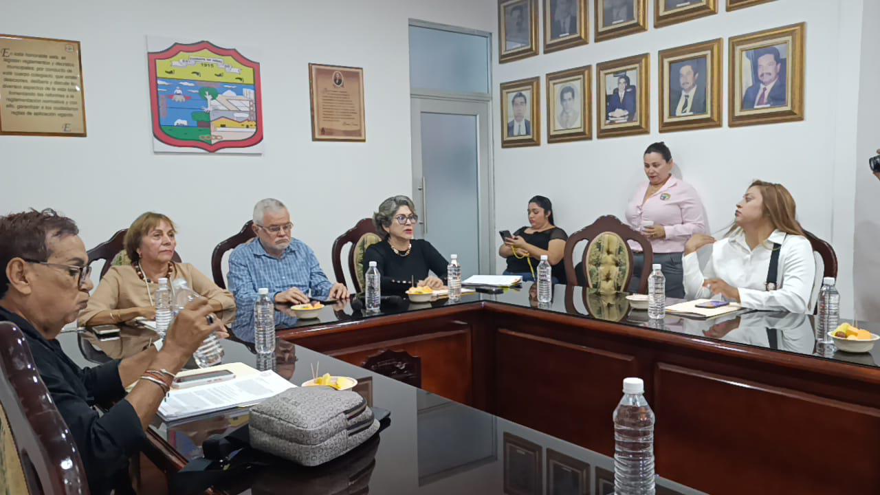 $!Cabildo de Escuinapa se queda sin quórum; sospechan maniobra por nombramiento de tesorero