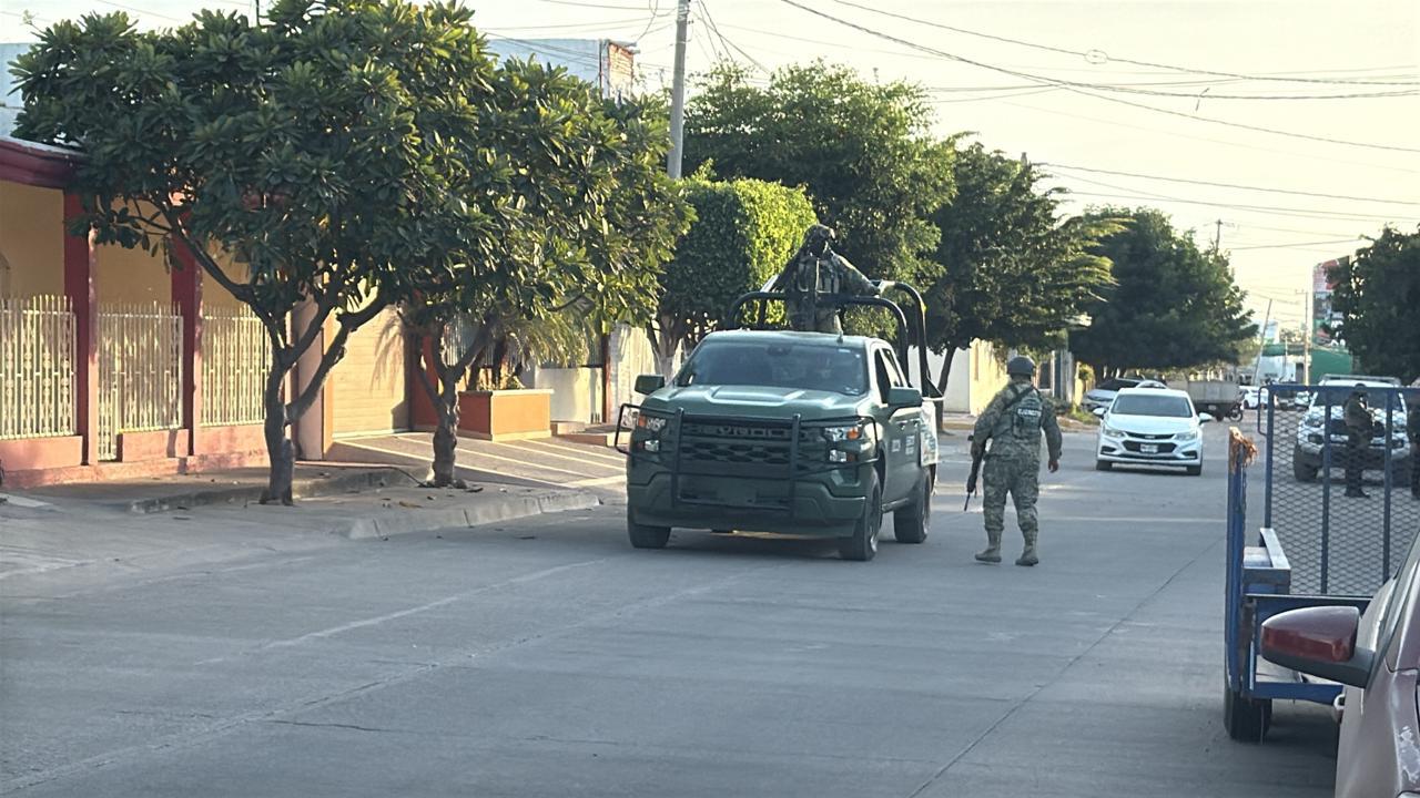 $!Balean vivienda en la colonia El Palmito, en Culiacán
