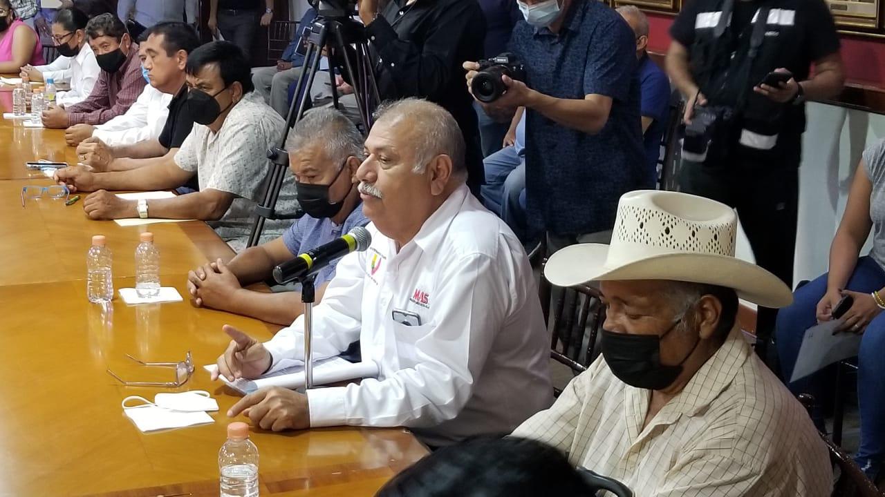 $!Desplazados piden vivienda, trabajo y otros apoyos al Gobernador de Sinaloa