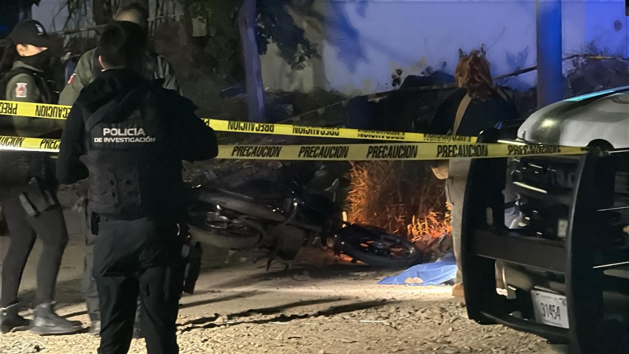 $!Asesinan a repartidor de 16 años en el fraccionamiento Las Cerezas, en Culiacán