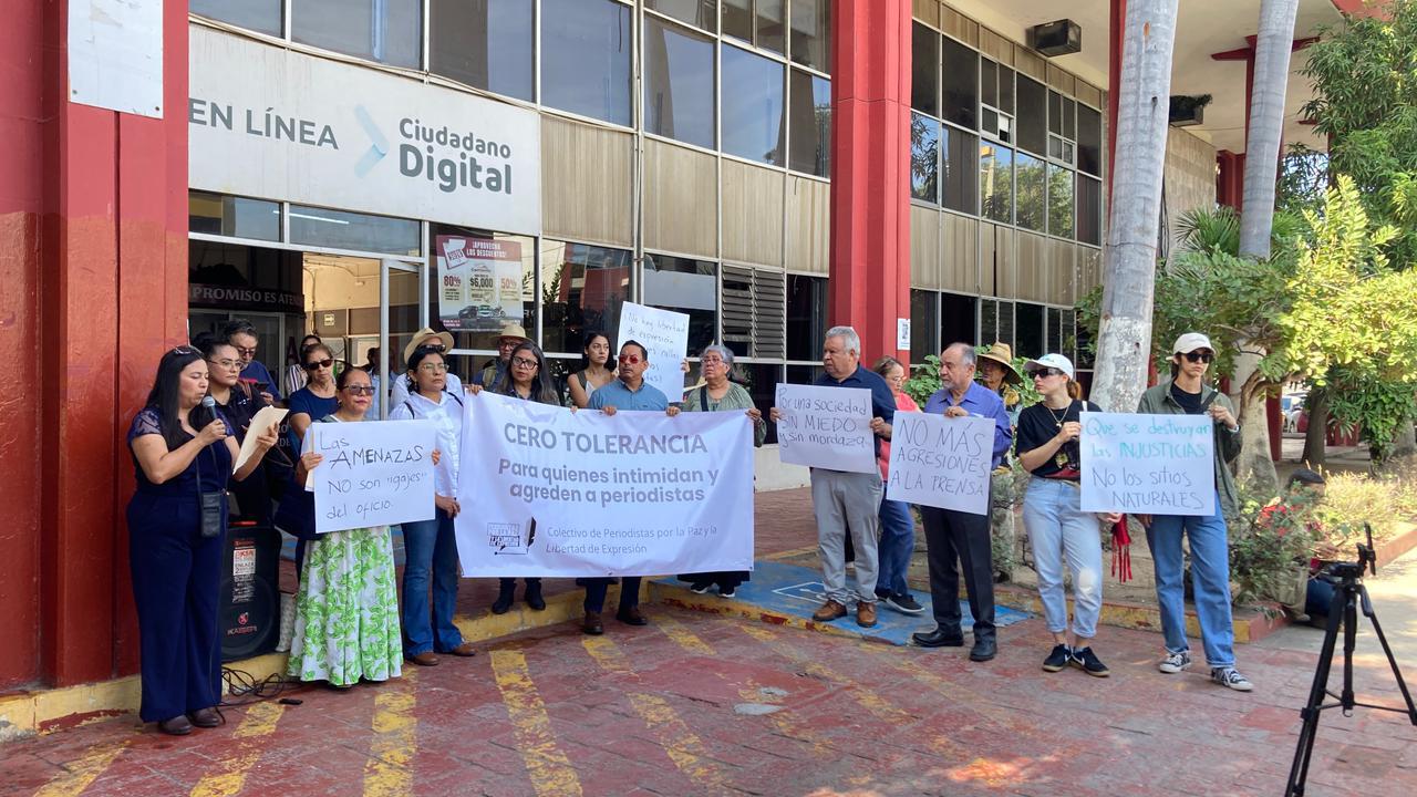 $!Realizan manifestación en defensa de la libertad de expresión y en apoyo a periodista Sheila Arias