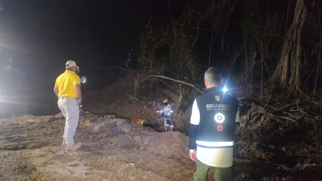 $!Mantienen extracción de material en mina de Rosario en busca de cuarto minero atrapado