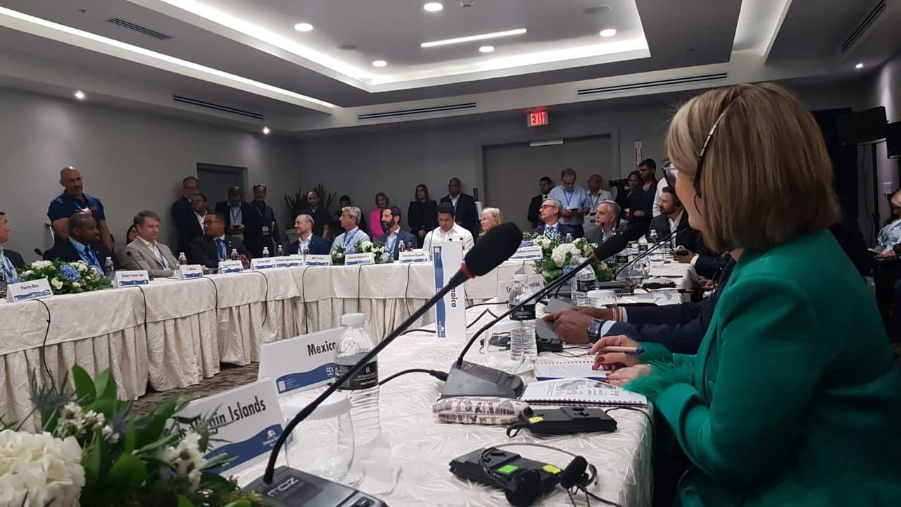 $!Recibe Mazatlán la estafeta para ser sede en 2023 de la convención de cruceros
