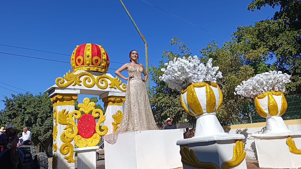 $!Ejidatarios de Escuinapa celebran 105 años de historia con misa y recorrido