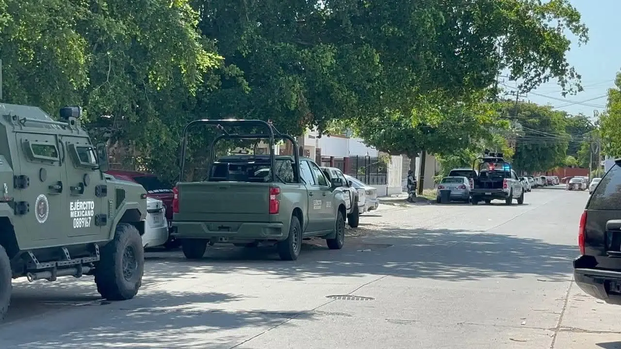 $!Fuerzas Armadas blindan la FGR de Los Mochis en medio de un total hermetismo