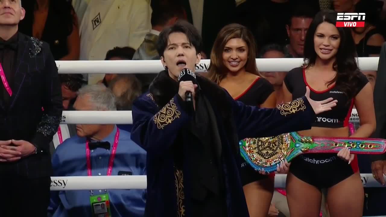 $!Carolina Ross y Alejandro Fernández acompañan al Canelo en su pelea en Las Vegas