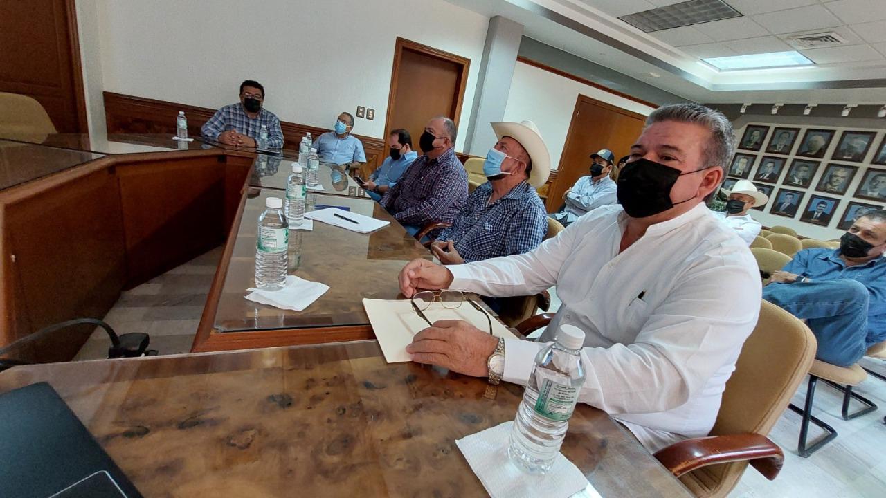 $!Gabriel Soto Soto nuevo presidente del Sistema Producto Frijol del estado de Sinaloa.