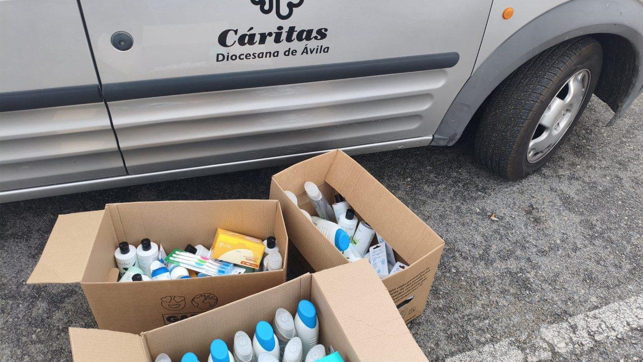 $!Productos básicos distribuidos por Cáritas.