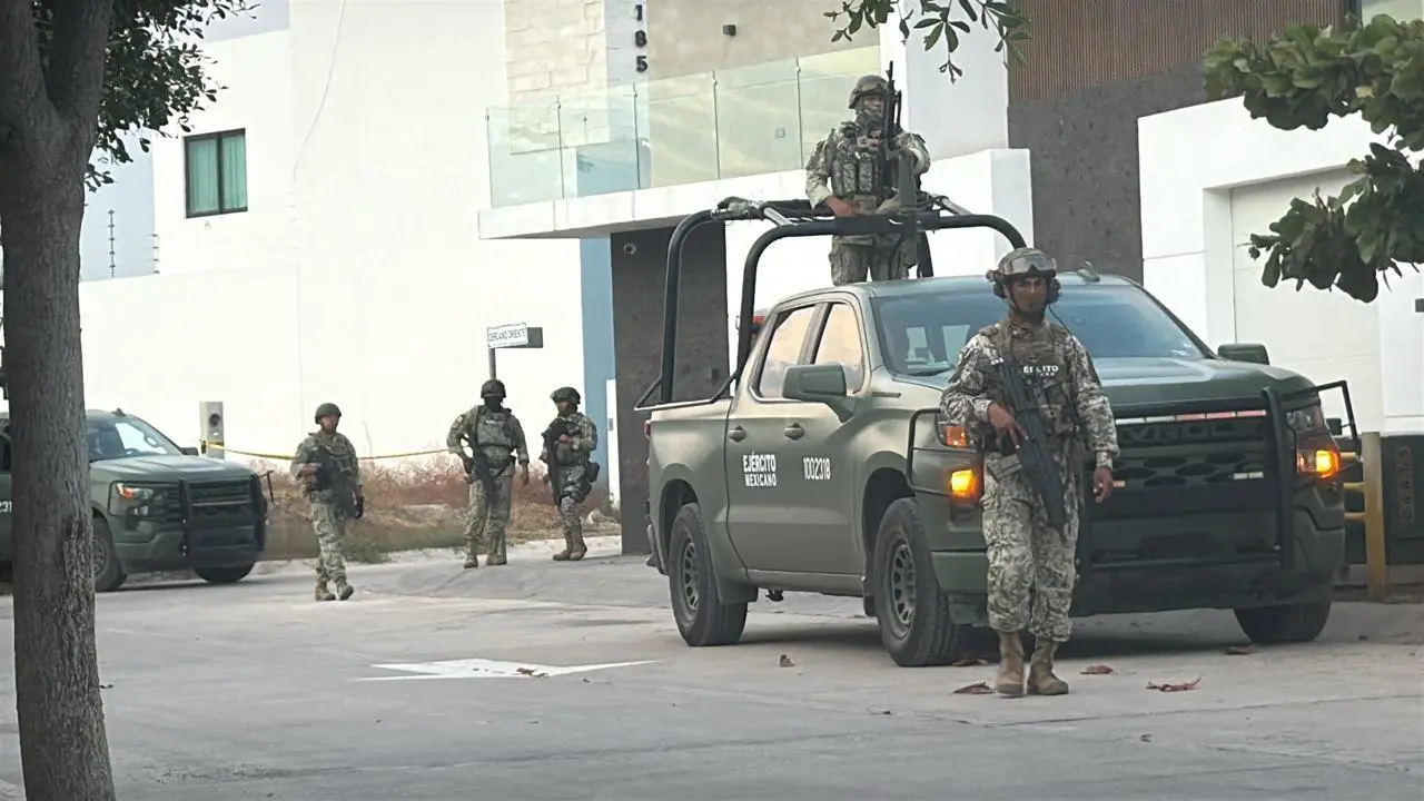 $!Asesinan a balazos a un joven de 17 años dentro un domicilio de la privada Punto Oriente, en Culiacán