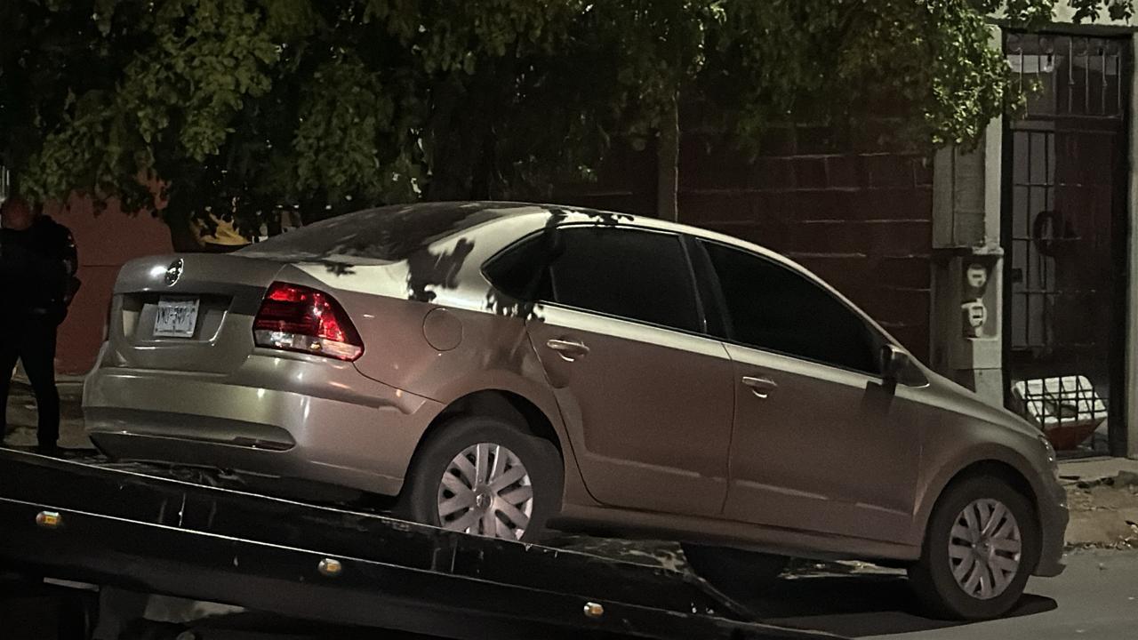 $!Encuentran abandonado vehículo de policía municipal desaparecido en Culiacán