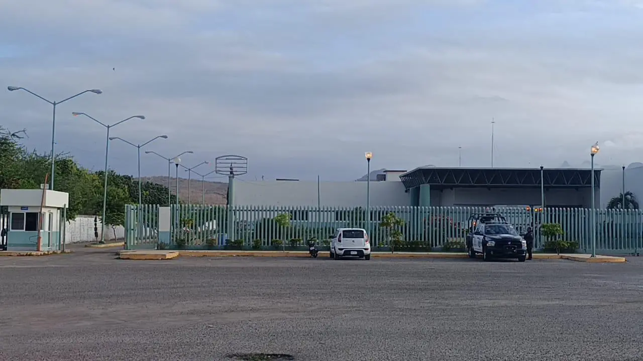 $!Menor de 14 años y su tío mueren en fuego cruzado en Escuinapa