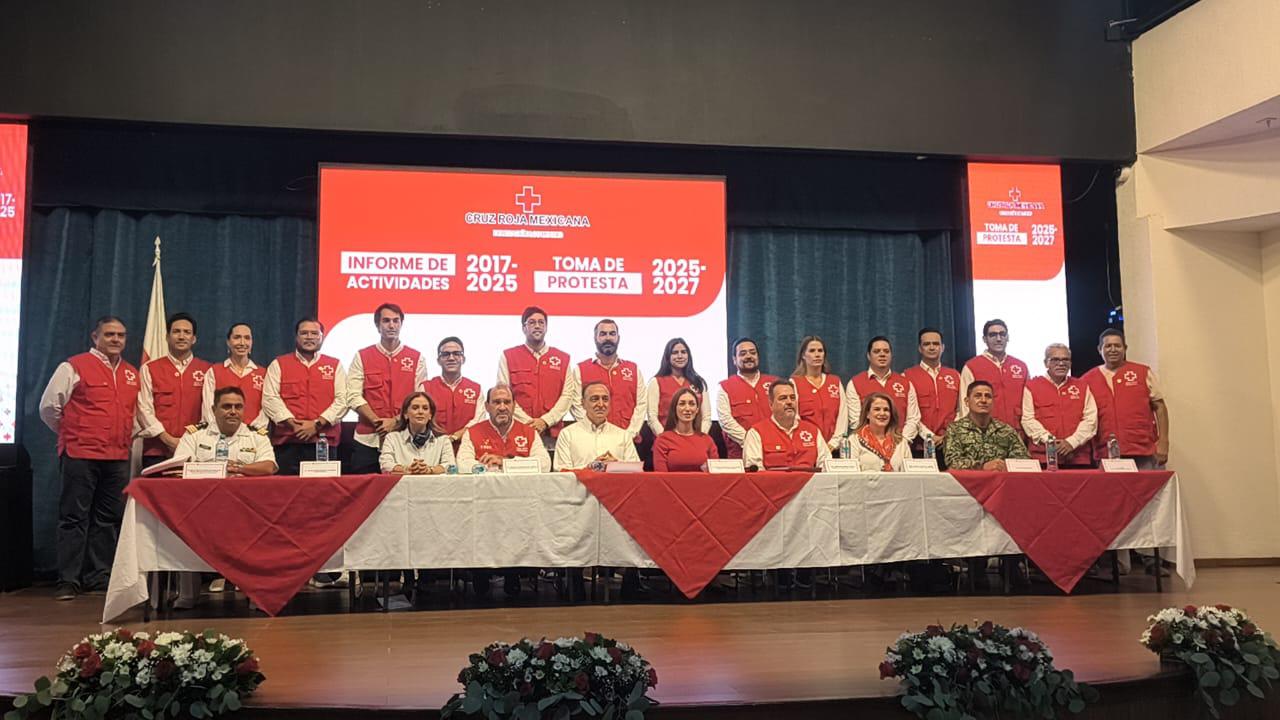 $!Rinde protesta Martín Golarte como nuevo presidente de Cruz Roja Los Mochis