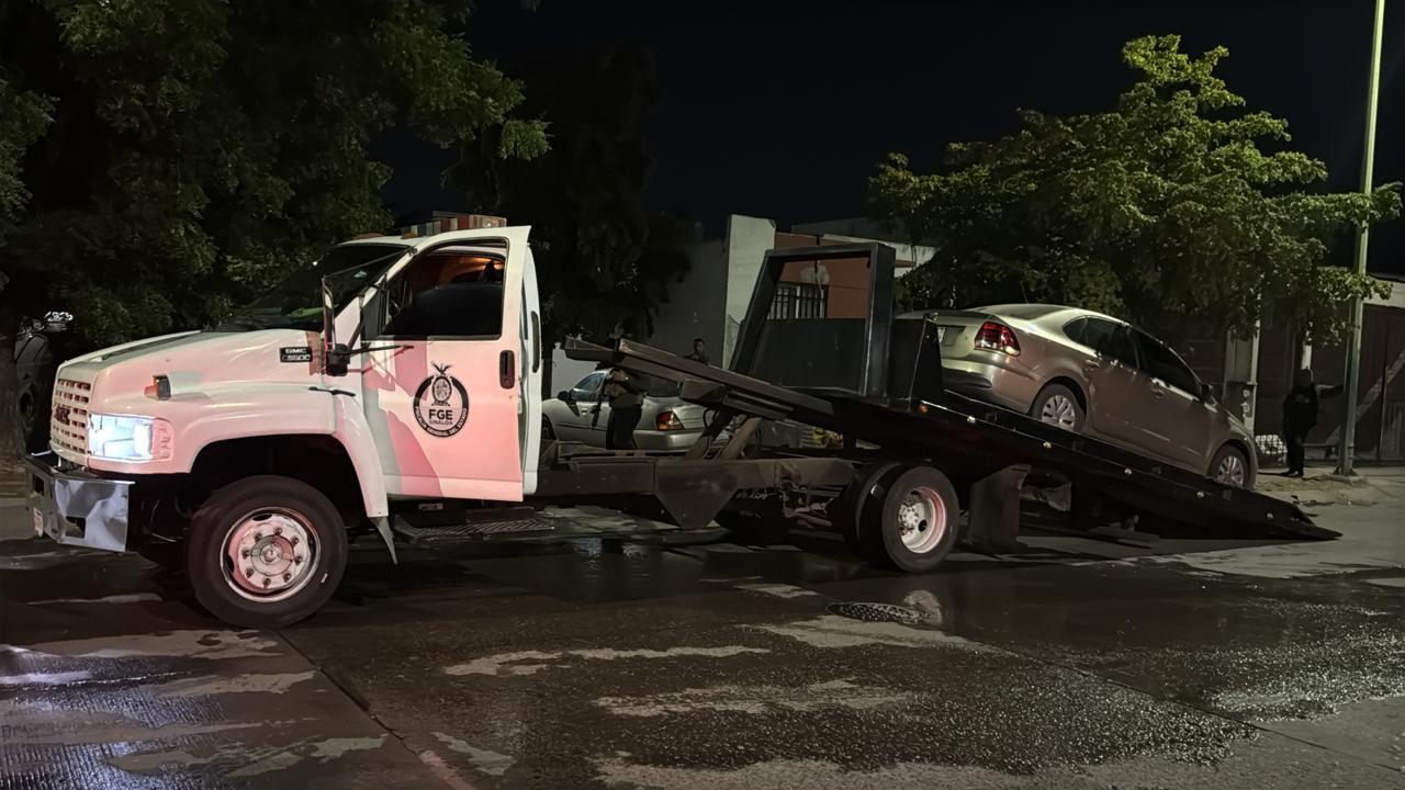 $!Encuentran abandonado vehículo de policía municipal desaparecido en Culiacán