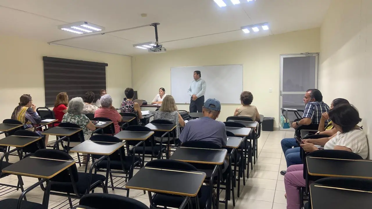 $!Vecinos de Palos Prietos y Ferrocarrillera impulsan medidas para reducir accidentes viales