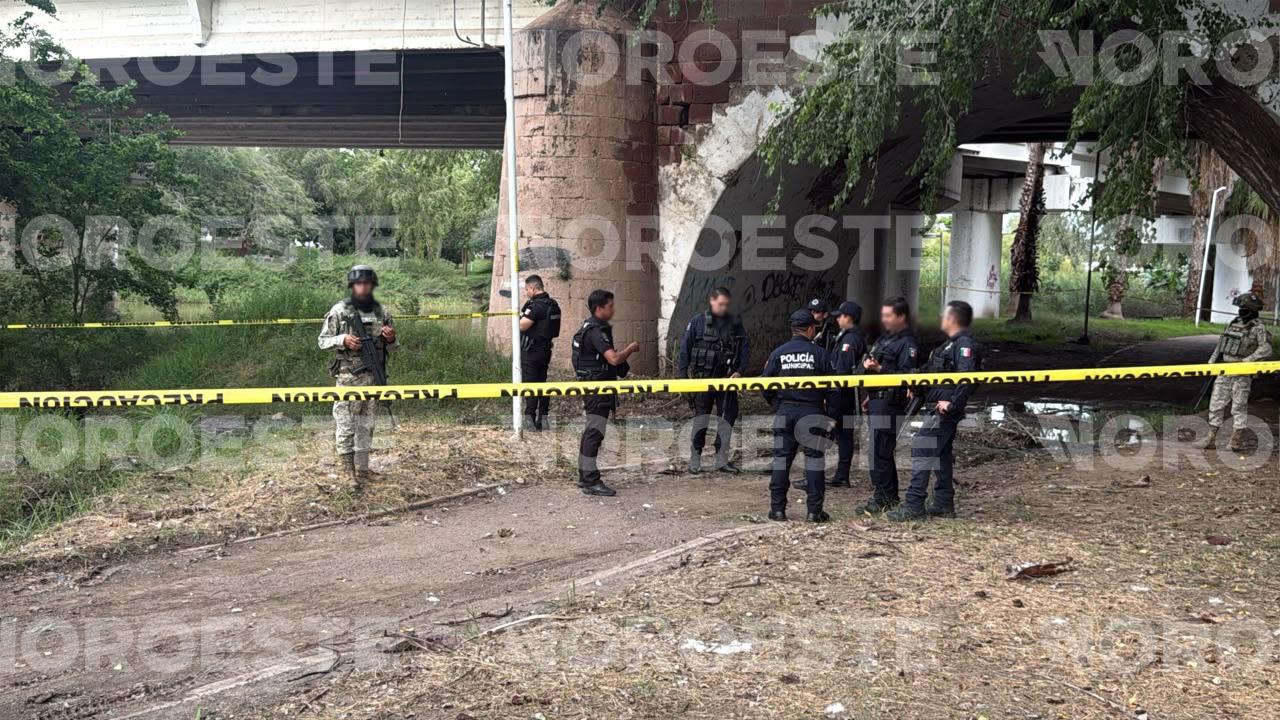 $!Hallan a un hombre sin vida debajo de la avenida Álvaro Obregón, en Culiacán