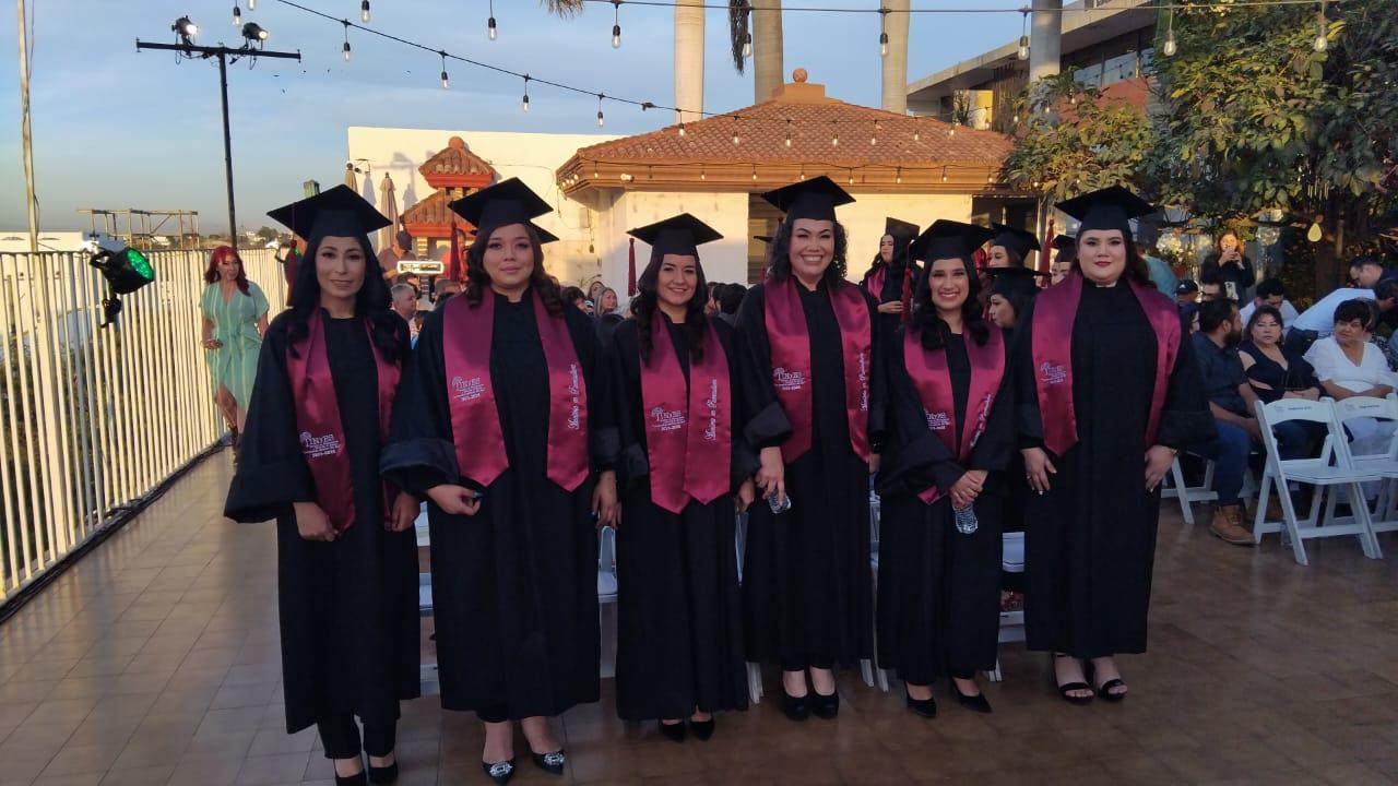 $!Alumnas de la Maestría en Puericultura.