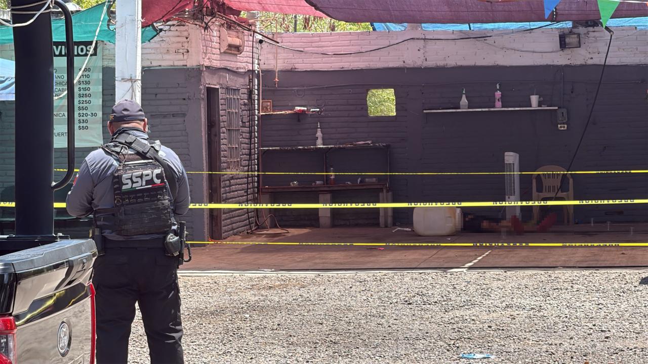 $!Asesinan a tiros a un joven en autolavado de la colonia Agustina Ramírez en Culiacán