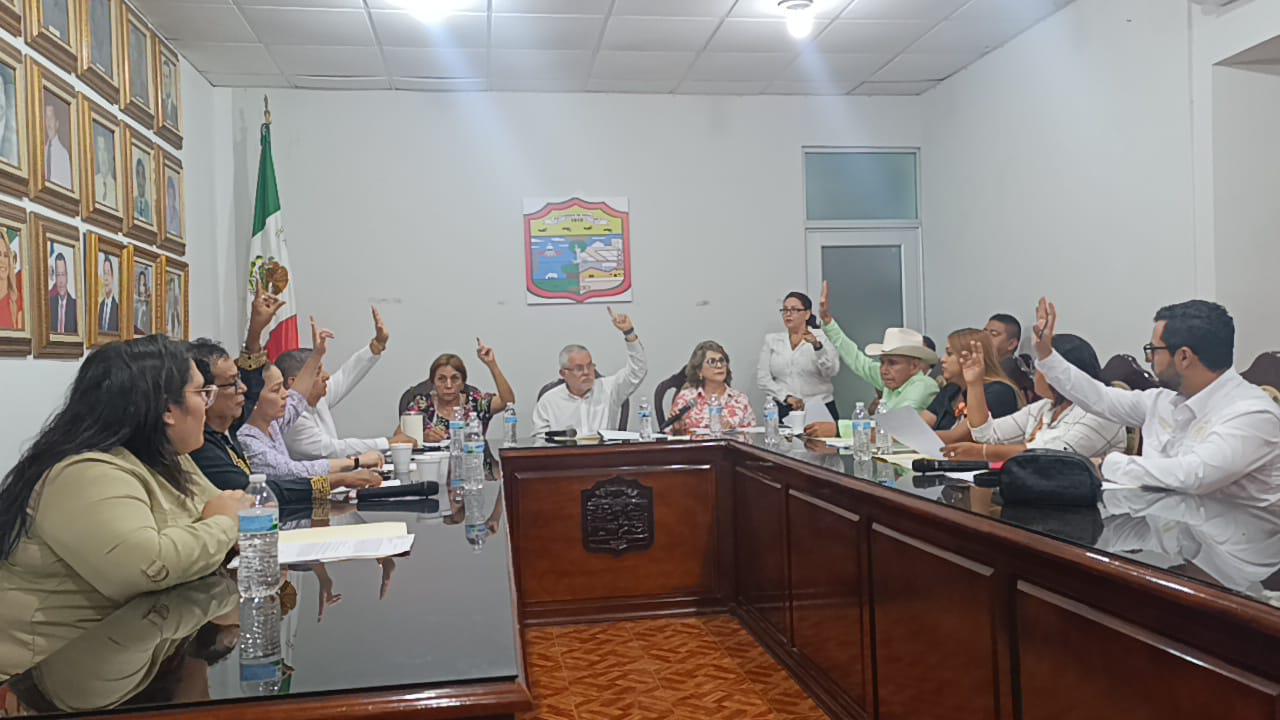 $!Nombra Cabildo a nuevo Tesorero del Ayuntamiento de Escuinapa