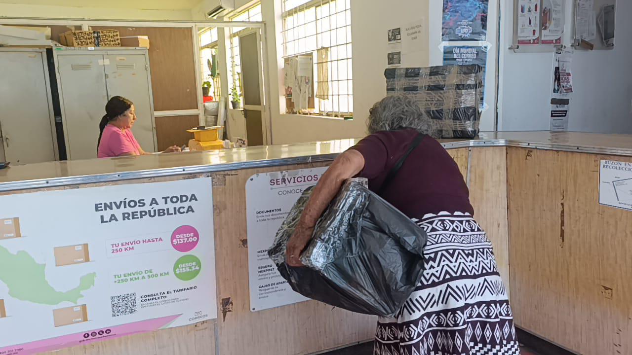 $!Aunque las cosas han cambiado, los carteros siguen siendo mensajeros importantes para Escuinapa