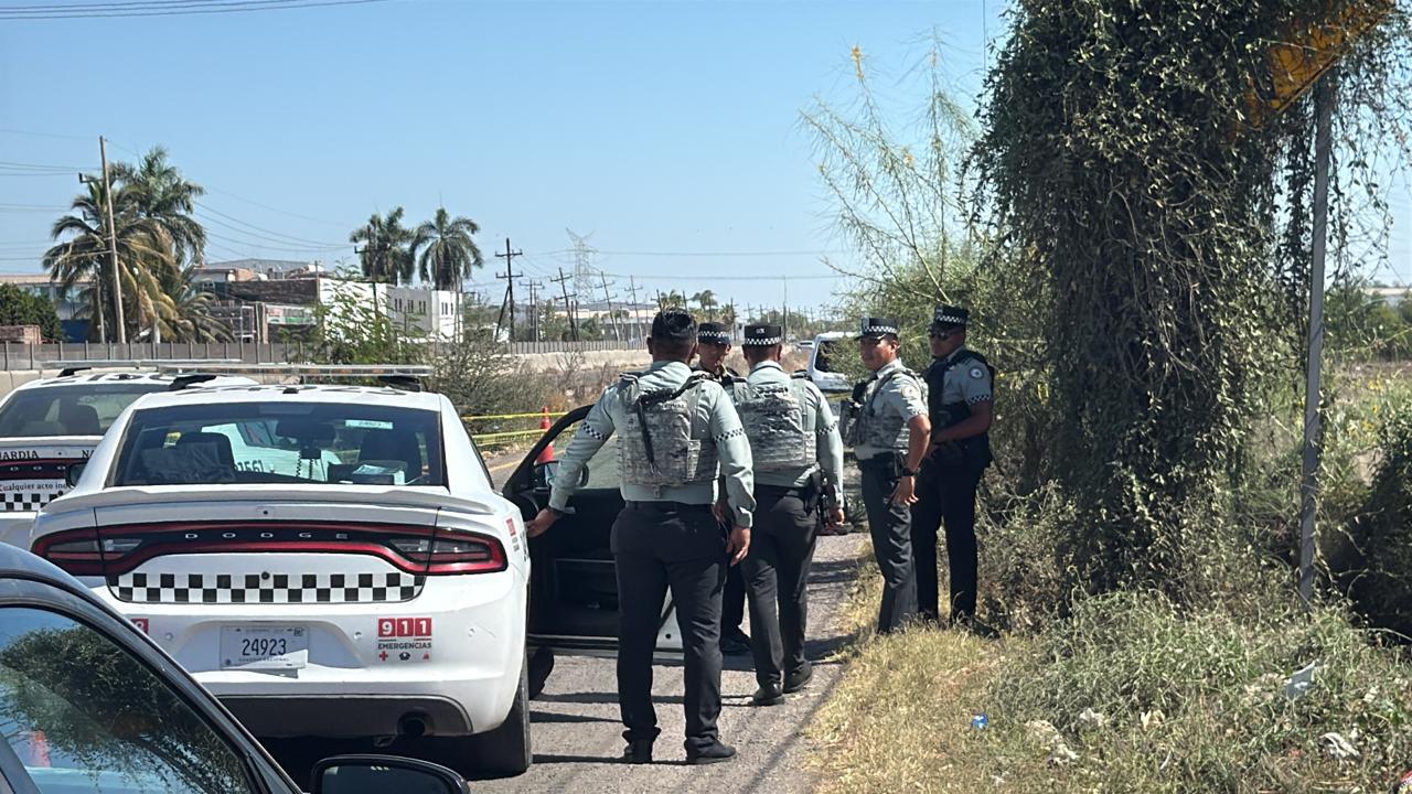 $!Hallan cuerpo envuelto en bolsas de plástico en la carretera Culiacán-Eldorado