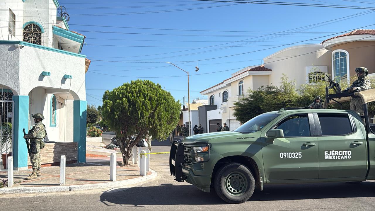 $!Asesinan a motociclista mientras revisaba bolsas de basura en la colonia Campiña, en Culiacán