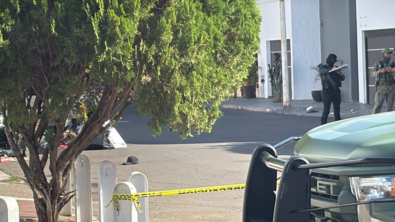 $!Asesinan a motociclista mientras revisaba bolsas de basura en la colonia Campiña, en Culiacán