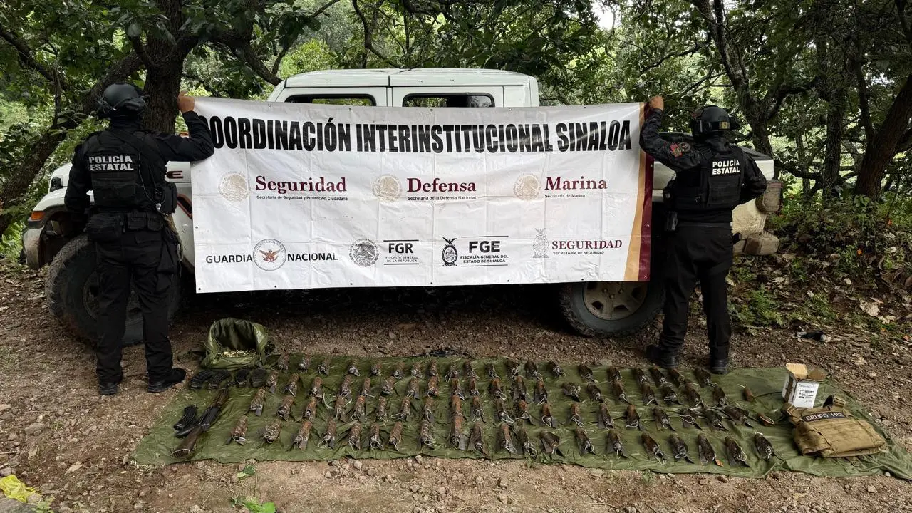 $!Aseguran arsenal con más de 80 explosivos para drones en Concordia