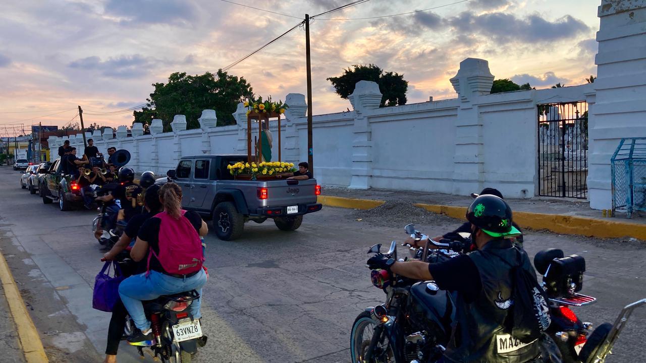 $!‘Bikers’ celebran peregrinación en honor a San Judas Tadeo en Mazatlán
