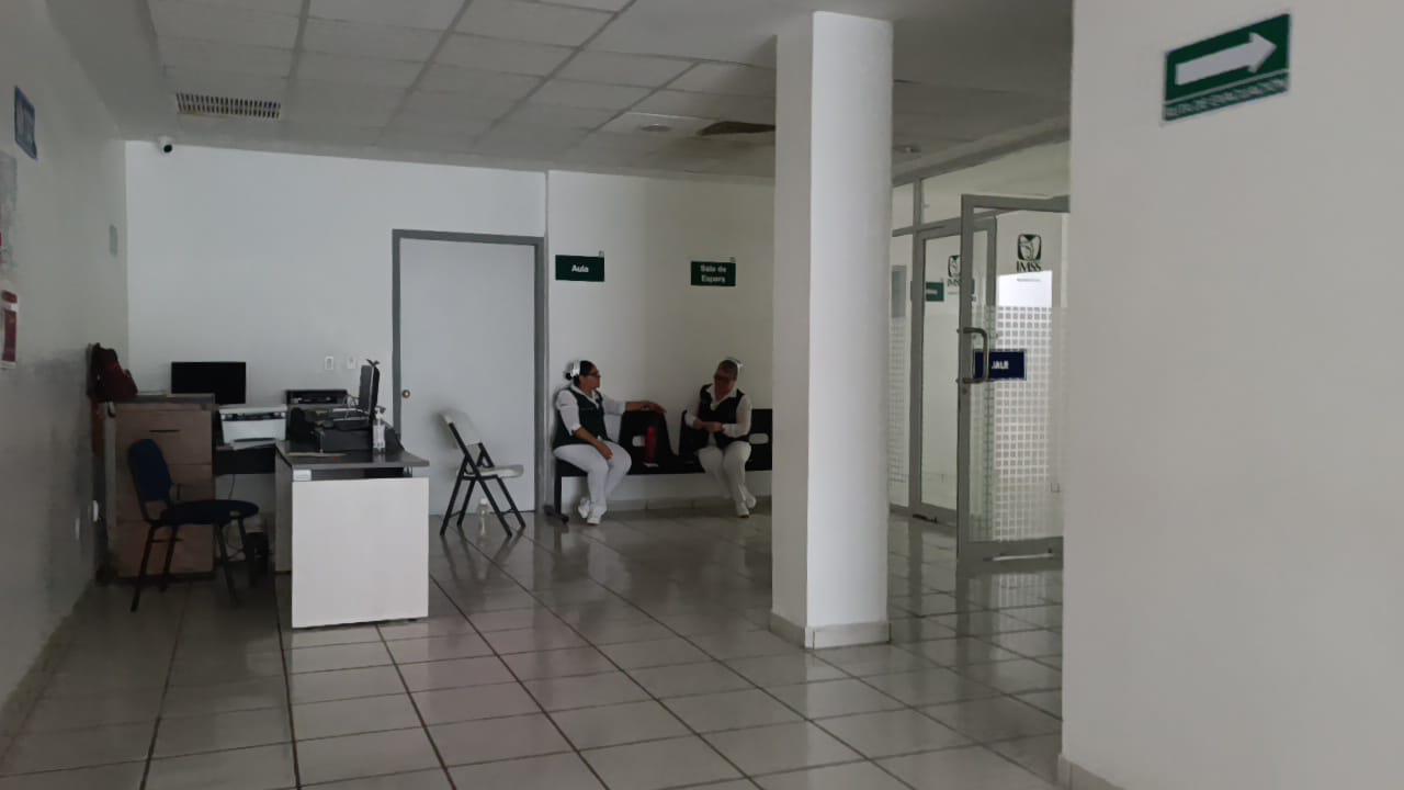 $!Hospital IMSS Bienestar de Escuinapa con más de 36 horas sin electricidad