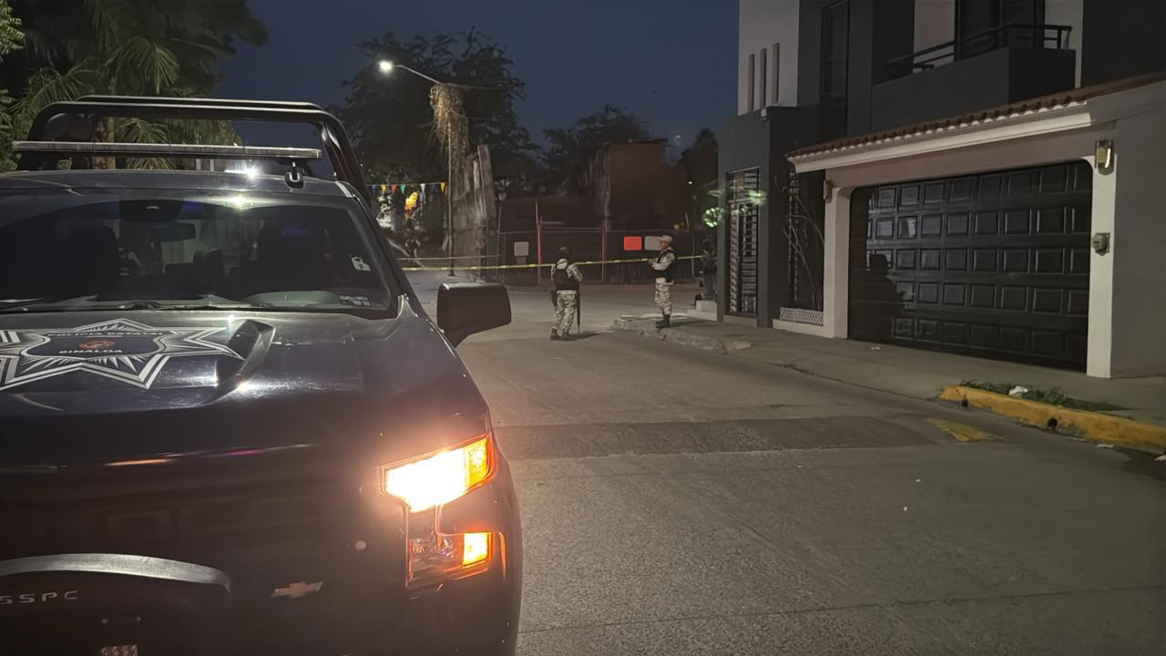 $!Asesinan a balazos a motociclista en sector Alameda, en Culiacán