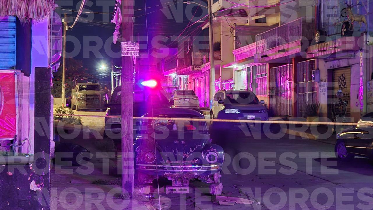 $!Un hombre muerto y una mujer herida deja ataque armado en una casa en el Fraccionamiento Brisas del Mar en Mazatlán
