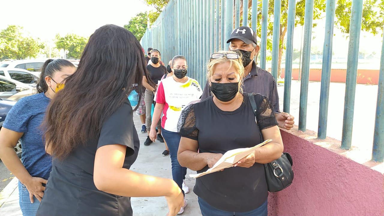 $!Buena respuesta de la población para recibir la vacuna contra el Covid en Mazatlán