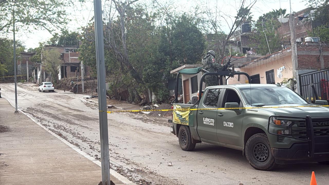 $!Asesinan a hombre frente a su domicilio en la colonia 16 de Septiembre, en Culiacán