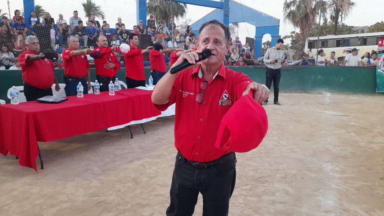 $!Peloteritos cantan el playbol en el Torneo Distrital