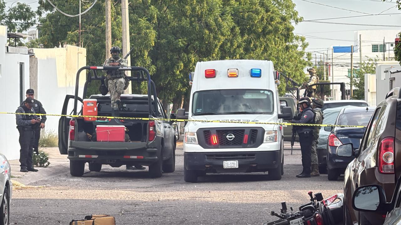 $!Asesinan a balazos a repartidor de comida mientras circulaba por las calles de la Colonia Santa Anita, en Culiacán