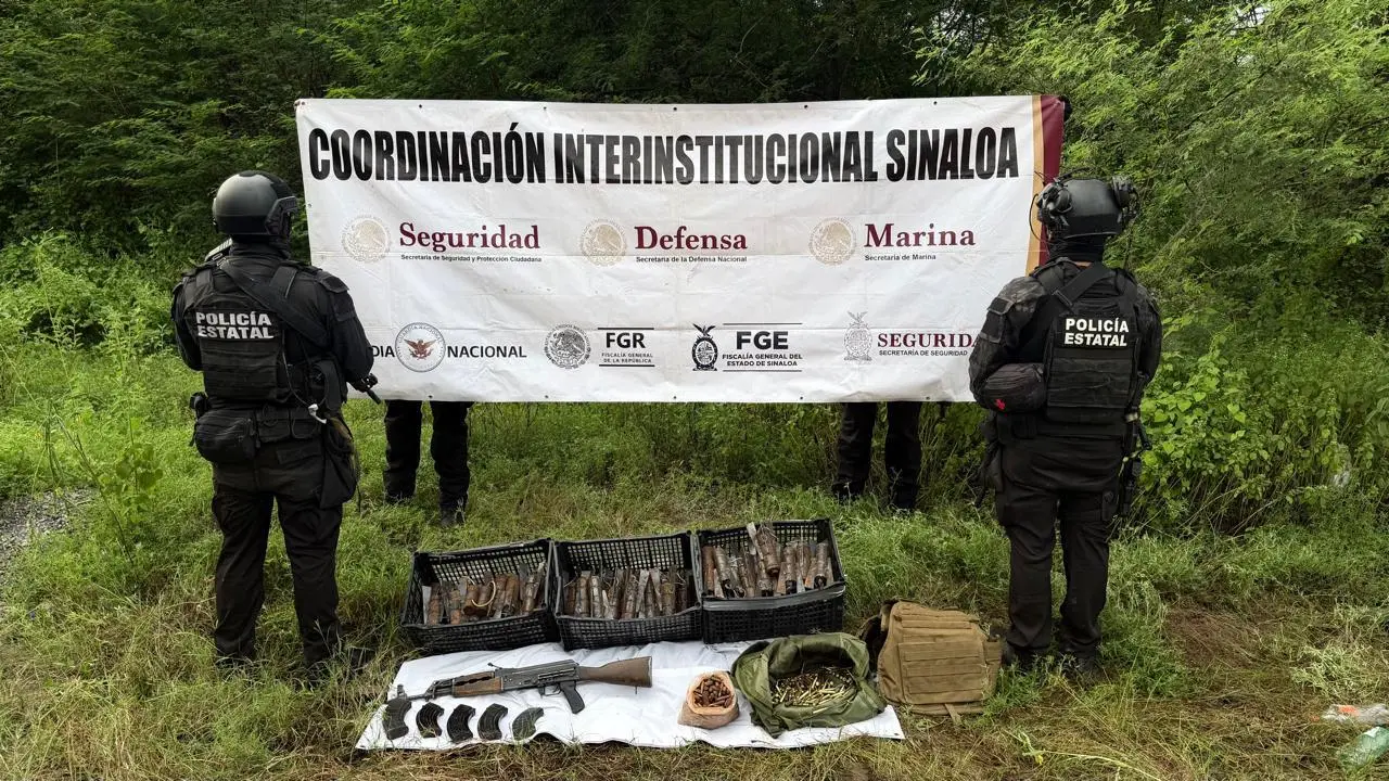 $!Aseguran arsenal con más de 80 explosivos para drones en Concordia