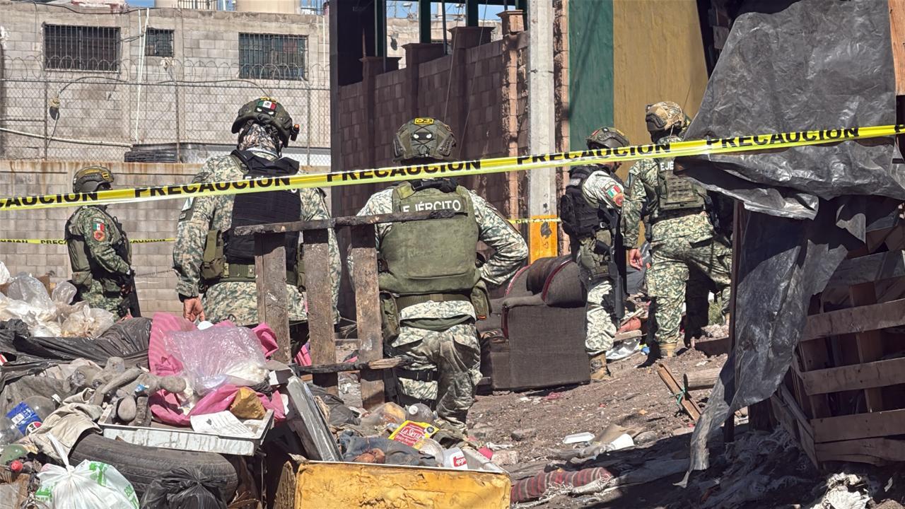 $!Asesinan a un hombre y una mujer a espaldas del Mercado de Abastos, en Culiacán