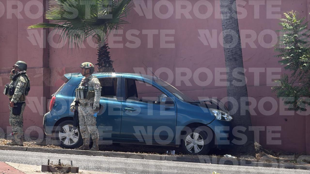 $!Persecución tras balacera en Cañadas termina con dos detenidos, en Culiacán