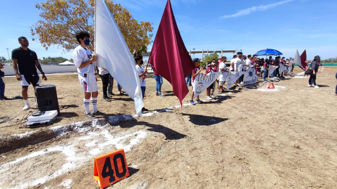$!Inauguran obra de inicio de campo de futbol americano en la Unidad Juárez de Mazatlán