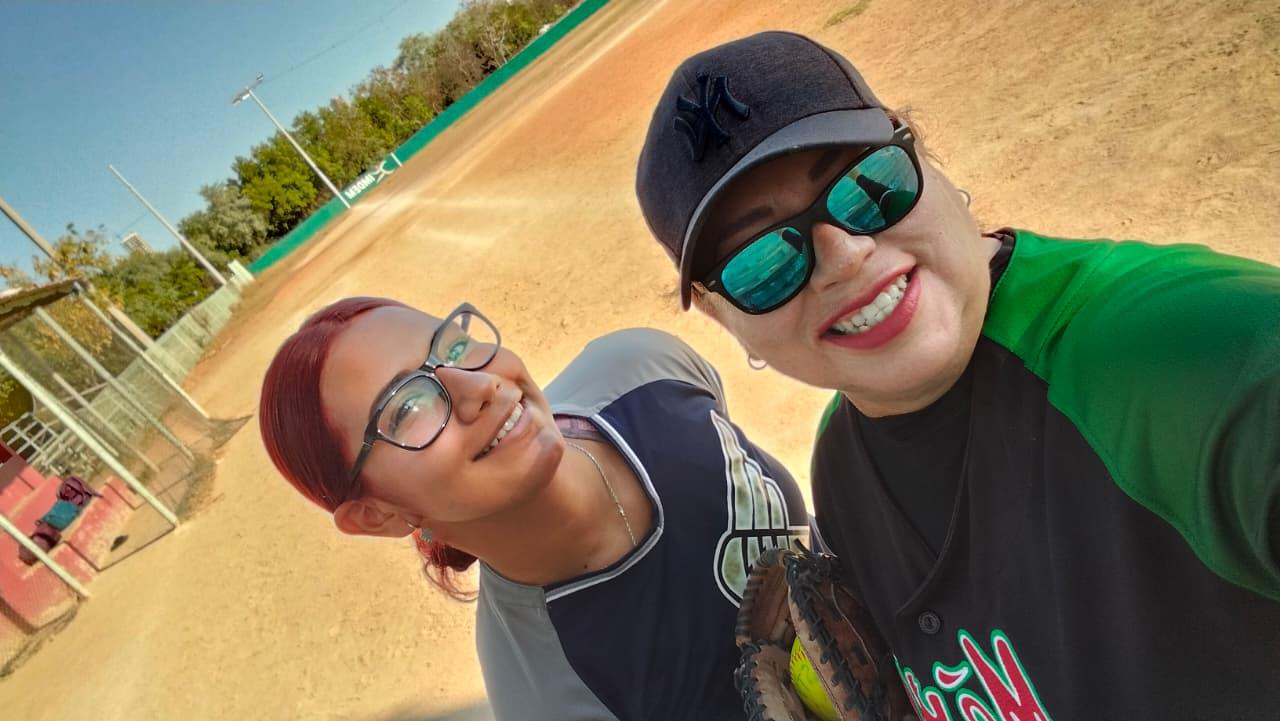 $!Susana Tirado, la versátil ‘teacher’ del softbol sinaloense