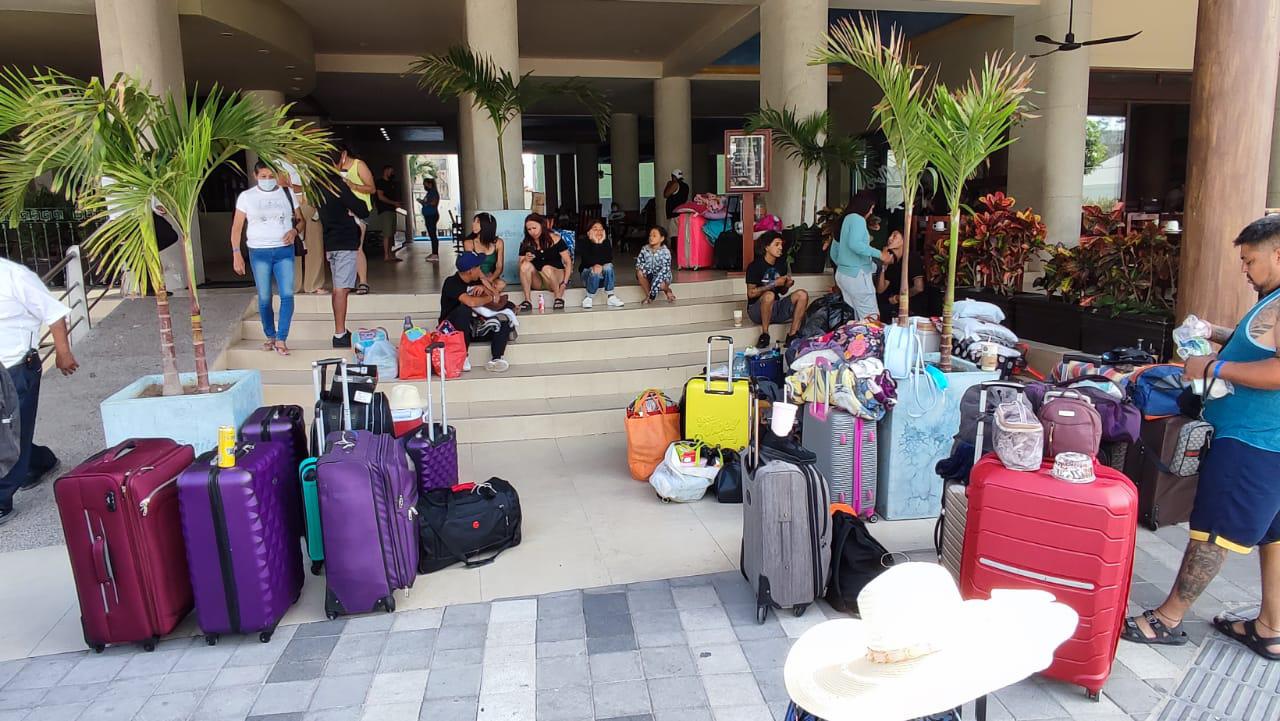 $!Hoteles y centrales camioneras en Mazatlán, ‘al tope’