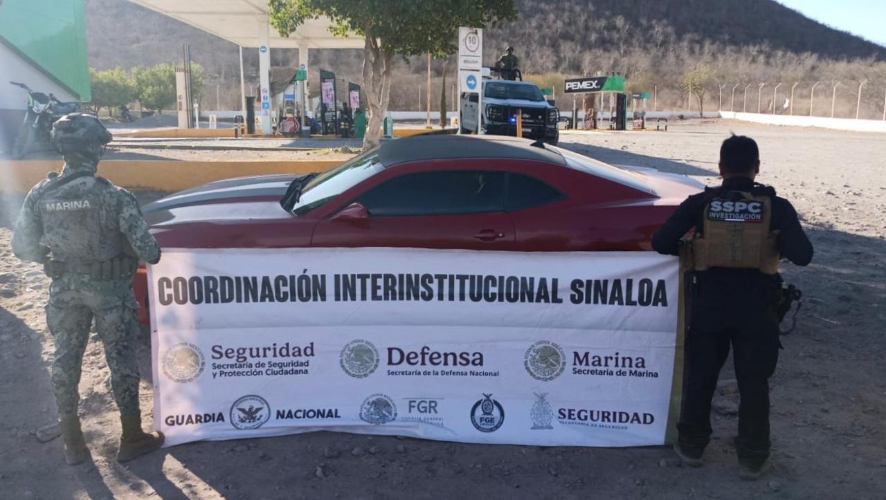 $!En El Fuerte aseguran tres vehículos que fueron robados en Estados Unidos