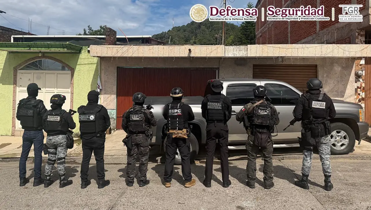 $!Detienen a 12 por red de extorsión en Michoacán
