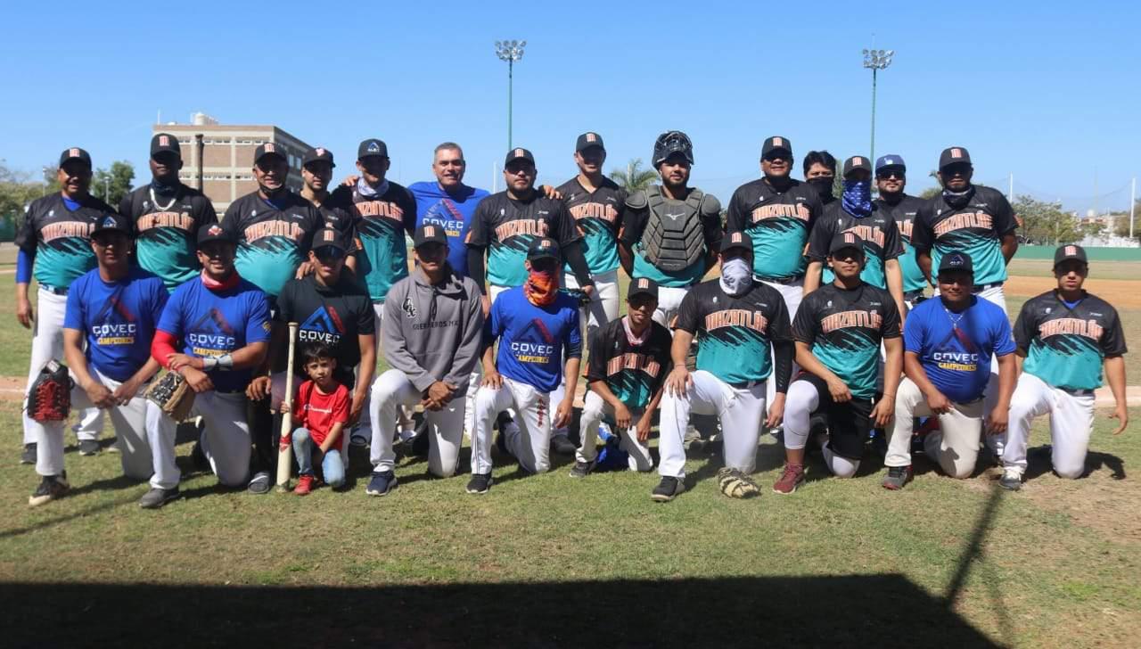$!Mazatlán blanquea a Teacapán en la Liga Regional de Beisbol del Sur de Sinaloa