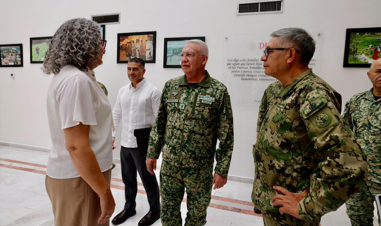 $!Se reúne Graciela Domínguez con Gabinete de Seguridad en Mazatlán; acuerdan reforzar seguridad en Sinaloa