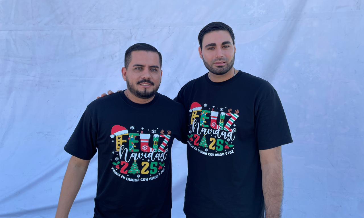 $!El director del plantel, José Luis Pérez Echeverría junto al secretario Alberto Angulo.