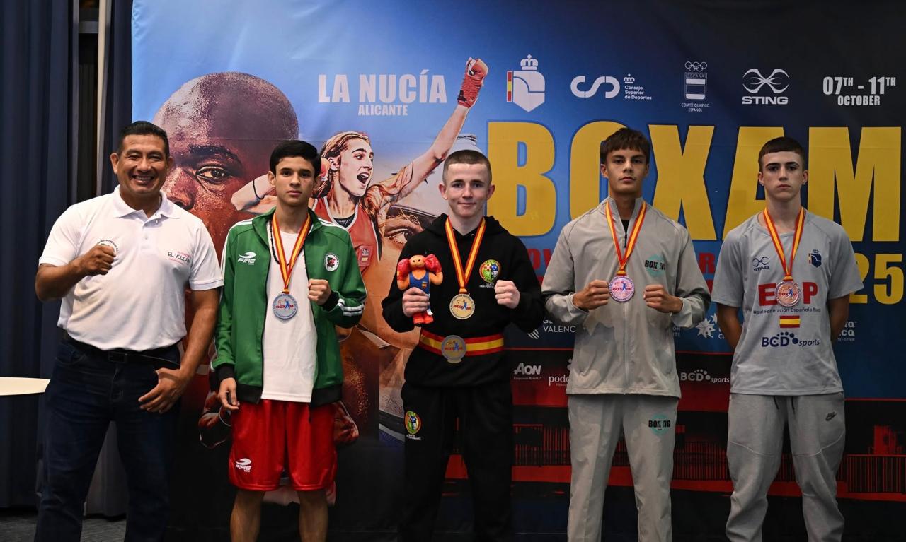 $!Hermanos Morales Díaz brillan en el ring y reciben reconocimiento en Culiacán