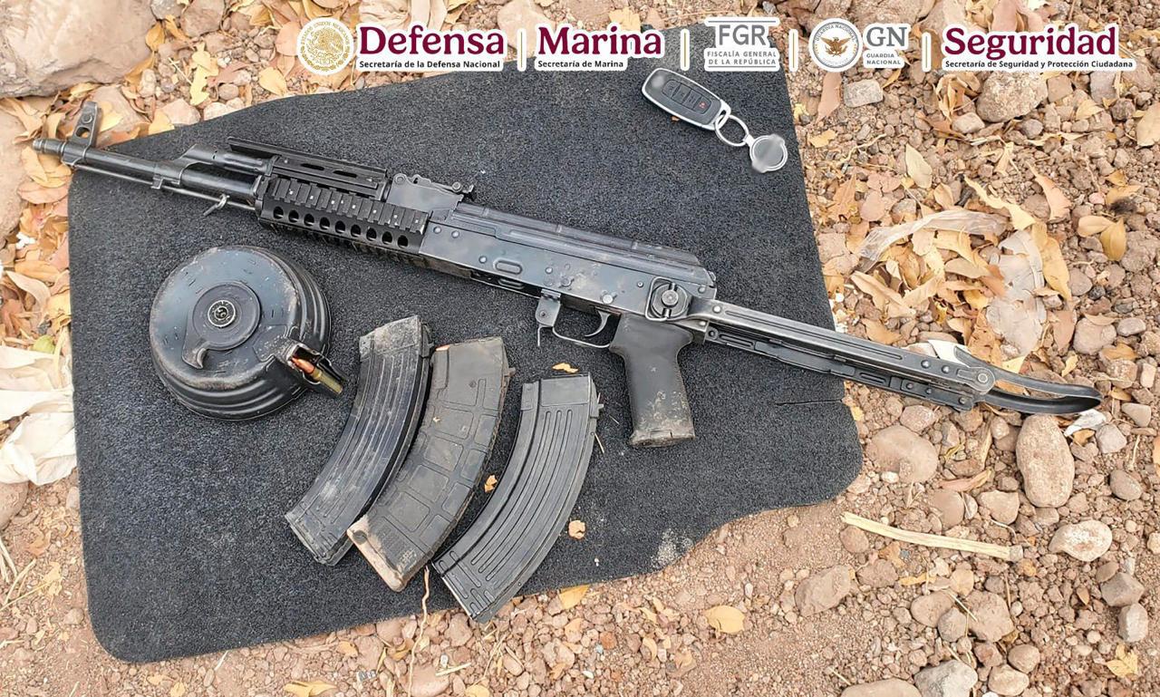 $!Caen cuatro presuntos integrantes de célula delictiva en Culiacán; dos son menores de edad