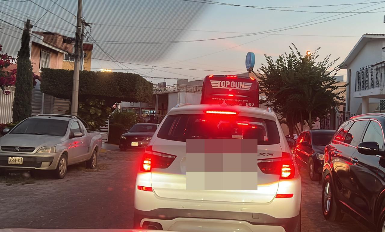 $!Sufre Mazatlán caos vial por desfile navideño; tome precauciones